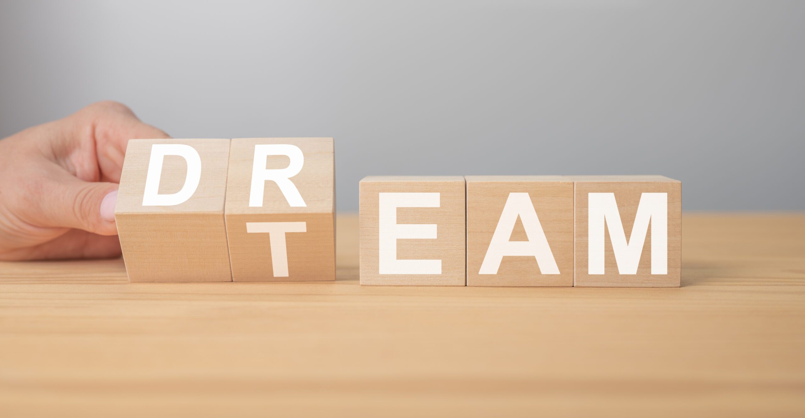 Building a Dream Team: Tips for Attracting, Onboarding, and Retaining Top Talent